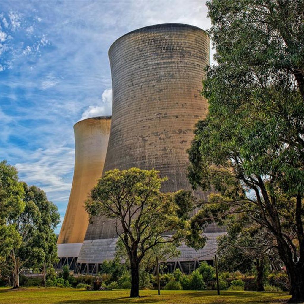 Power station cooling towers