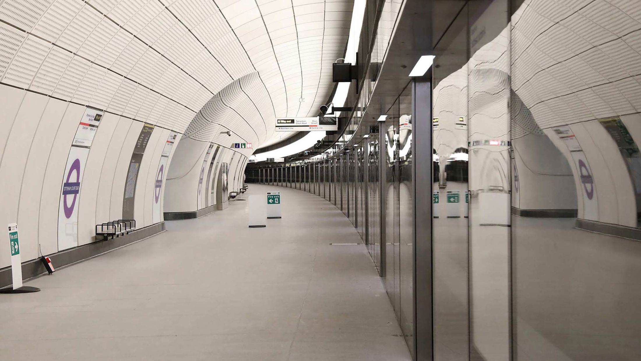 Platform at Tottenham Court Road Station