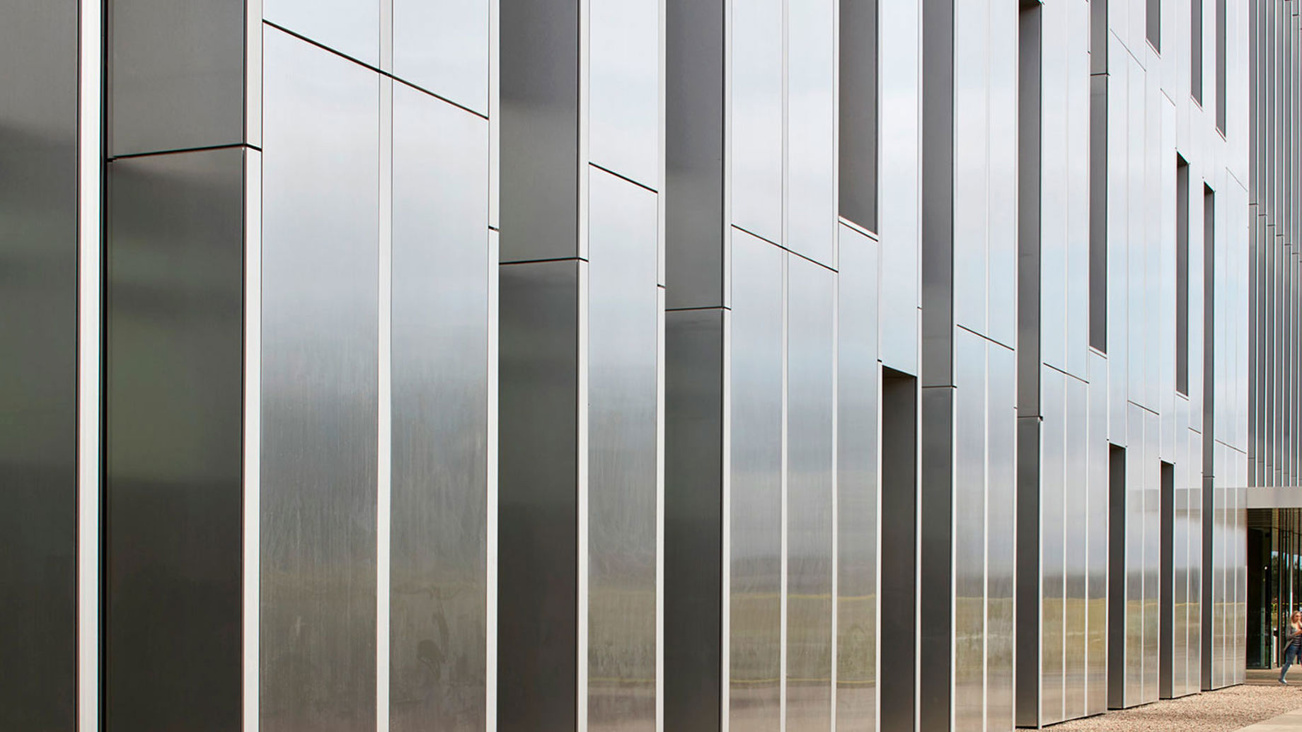 Exterior view of the Sky Central building. Credit: Hufton and Crow